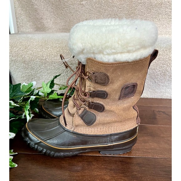 La Crosse beige snow/duck lace up boots size 6 - Picture 3 of 5